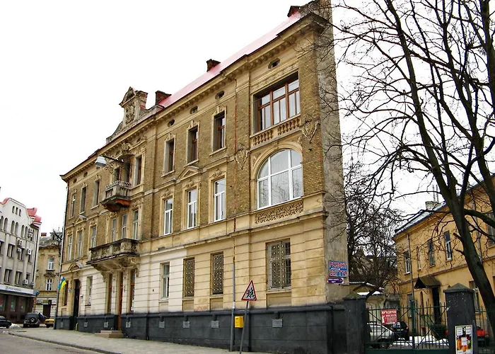 New York Hostel Львів